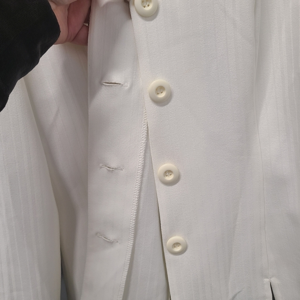My Michelle creme blazer with removable stripe lapel 13/14 - Picture 4 of 6